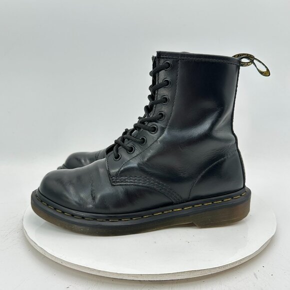 Dr. Martens Shoes - Dr. Martens 11821 Women 7 Black Leather 8 Eye Oiled Resistant Ankle Combat Boot